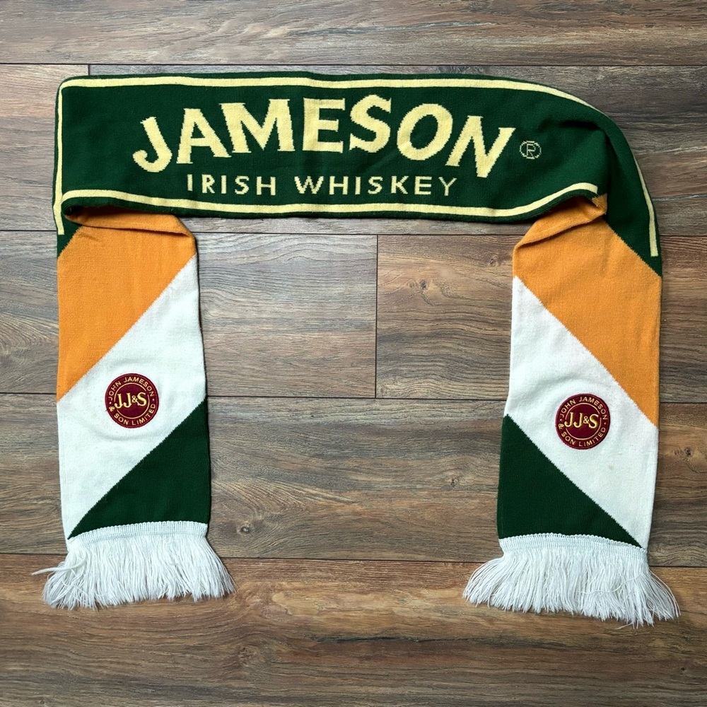 Jameson scarf.